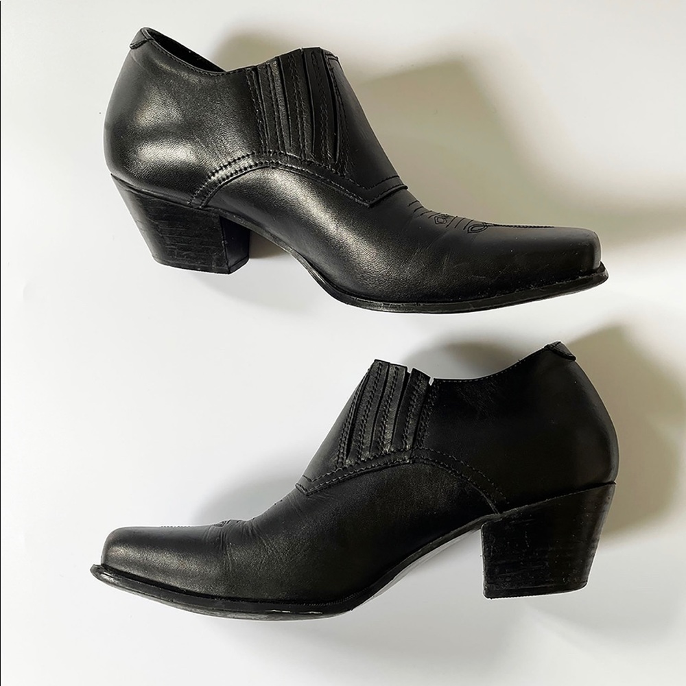 Vintage black leather cowgirl ankle boots
